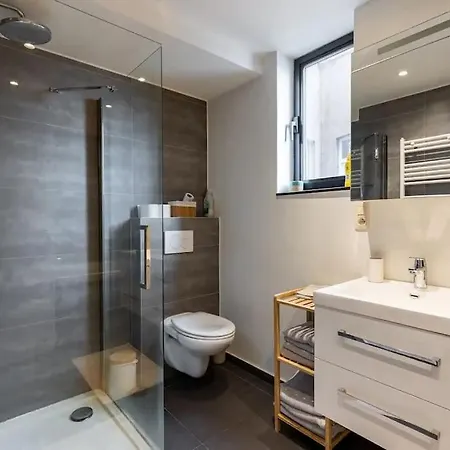 Private Penthouse With Unique View - Apartment *